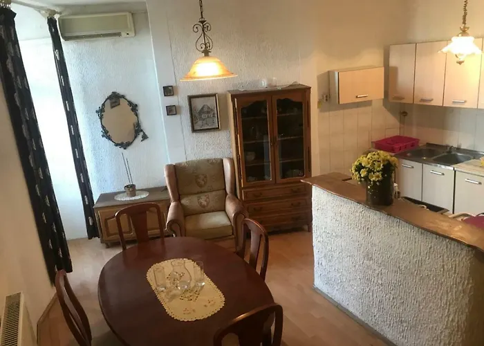 Apartment Aida
